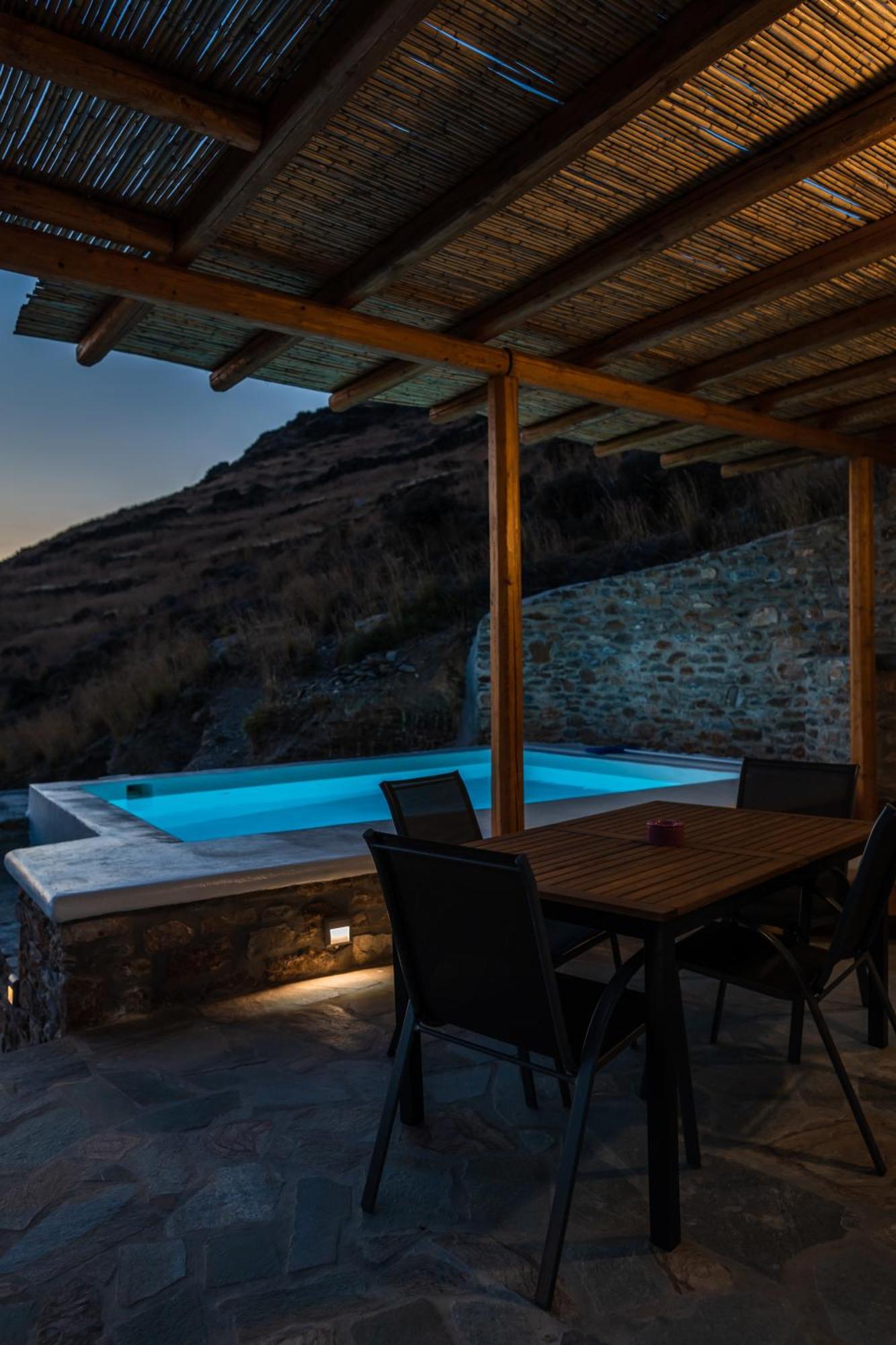 Epithea Suites Kythnos 5 Με Ιδιωτική Πισίνα المظهر الخارجي الصورة