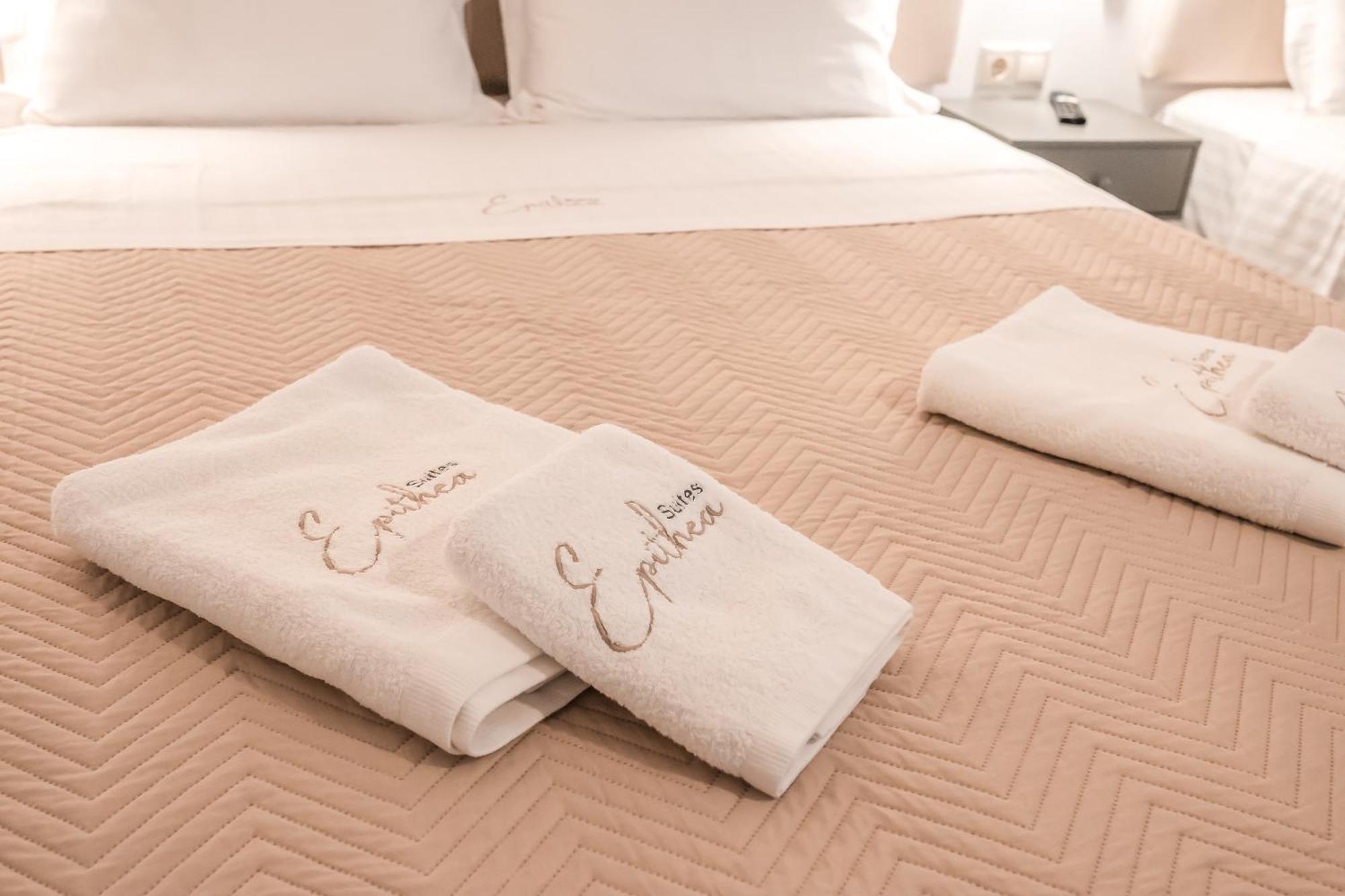 Epithea Suites Kythnos 5 Με Ιδιωτική Πισίνα المظهر الخارجي الصورة