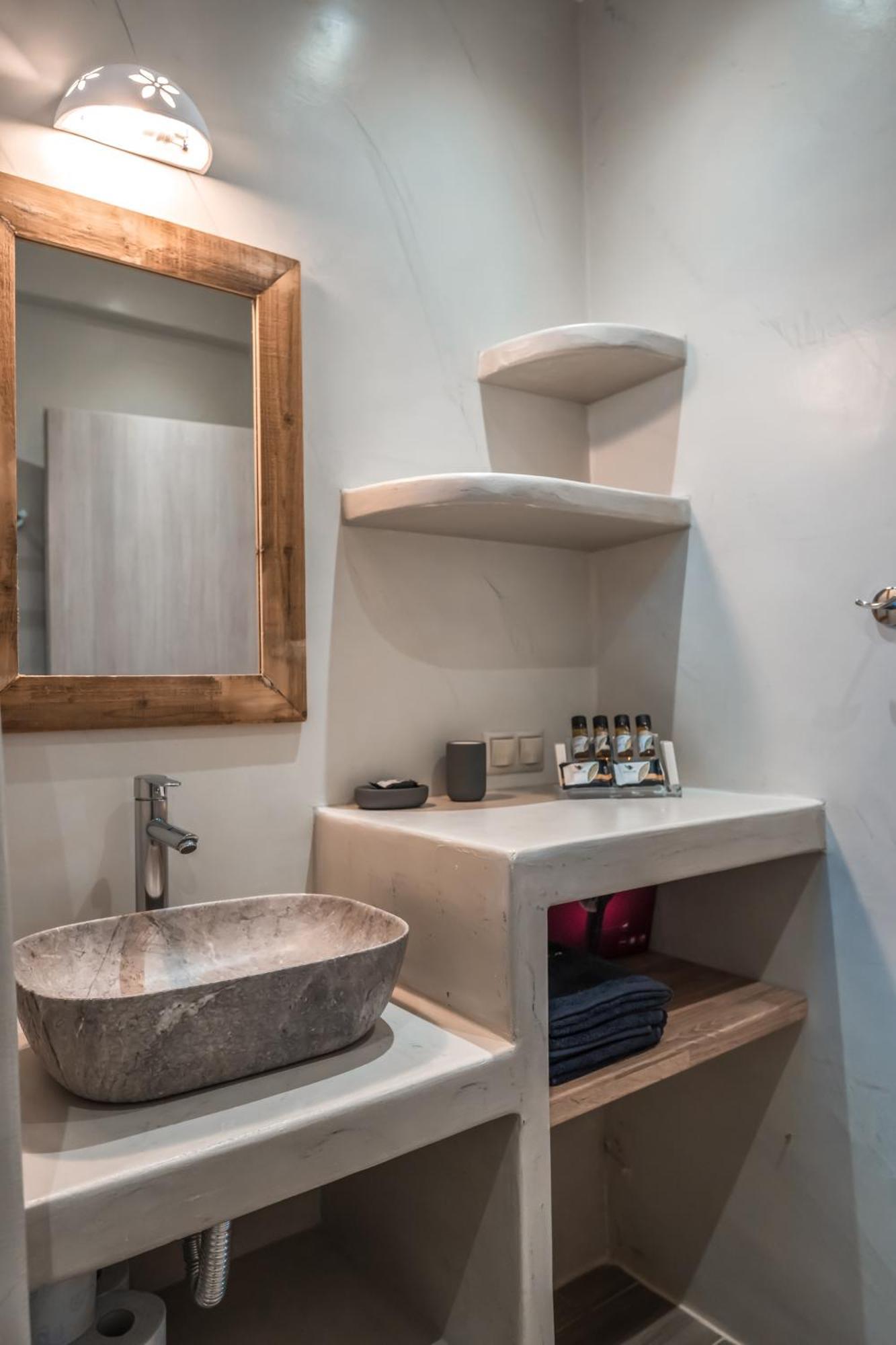 Epithea Suites Kythnos 5 Με Ιδιωτική Πισίνα المظهر الخارجي الصورة