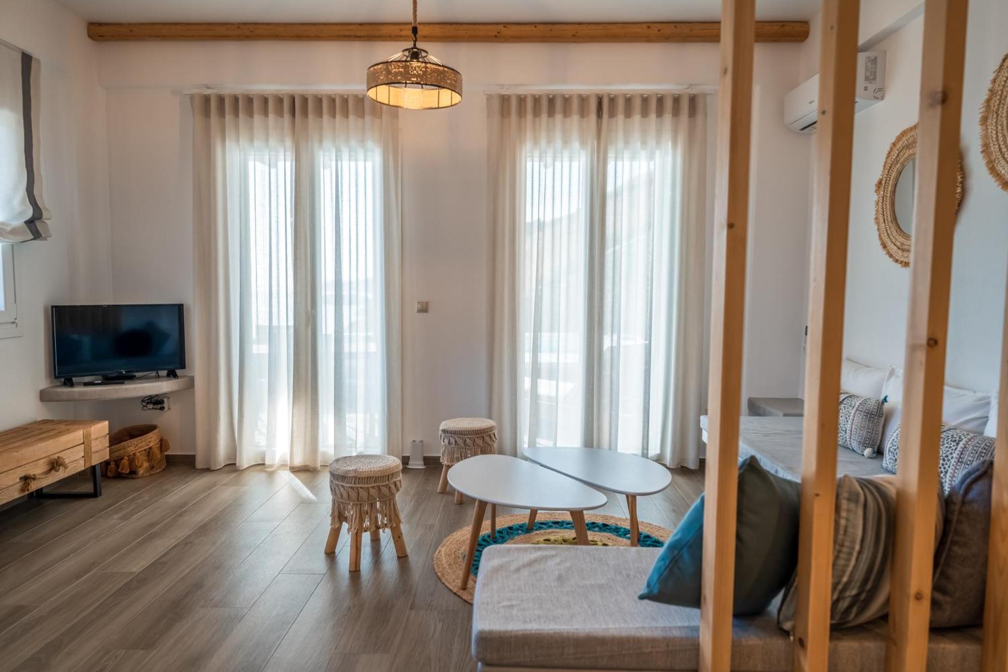 Epithea Suites Kythnos 5 Με Ιδιωτική Πισίνα المظهر الخارجي الصورة